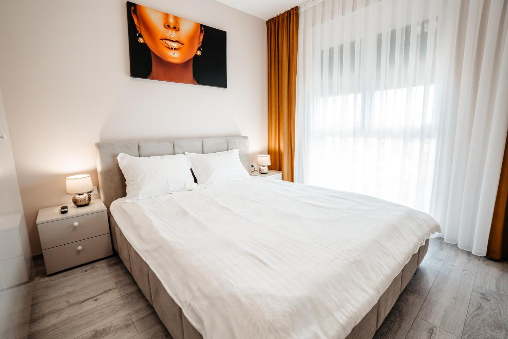 Sunrise View Apartment Oradea Buitenkant foto