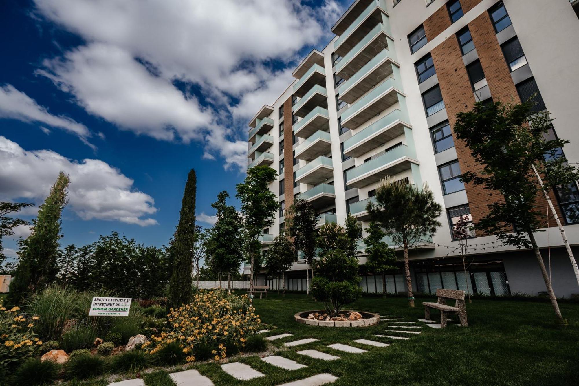 Sunrise View Apartment Oradea Buitenkant foto
